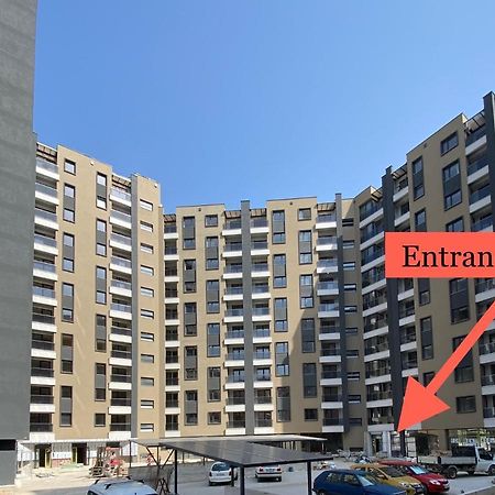 Sunshine Apartment Skopje Esterno foto