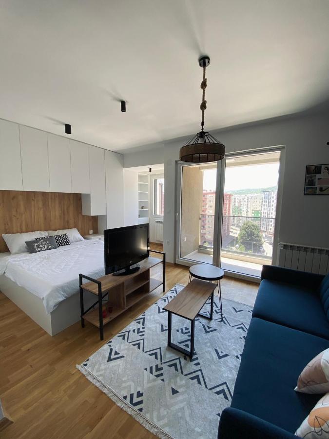 Sunshine Apartment Skopje Esterno foto
