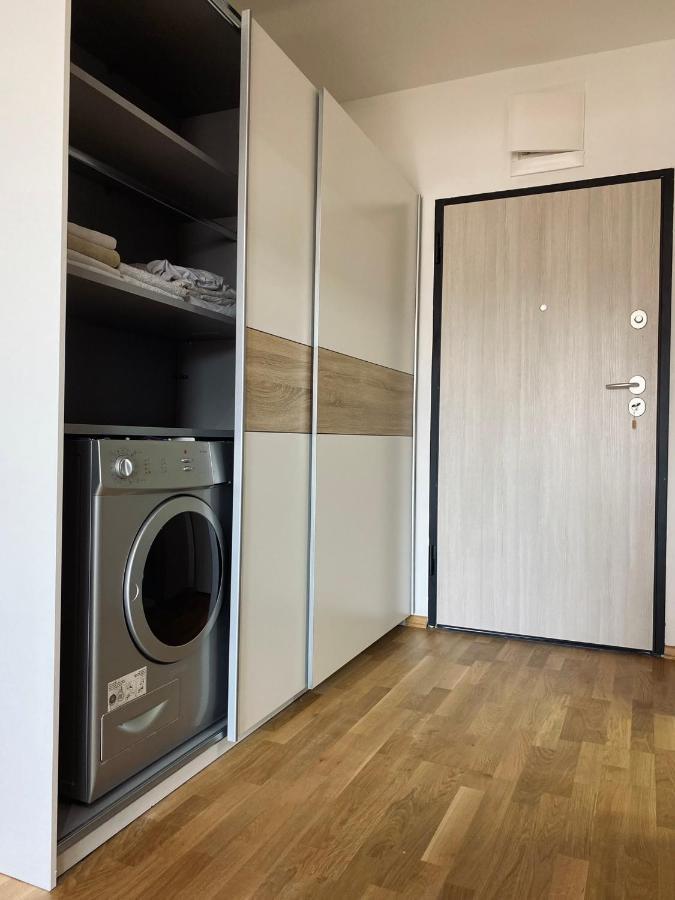 Sunshine Apartment Skopje Esterno foto